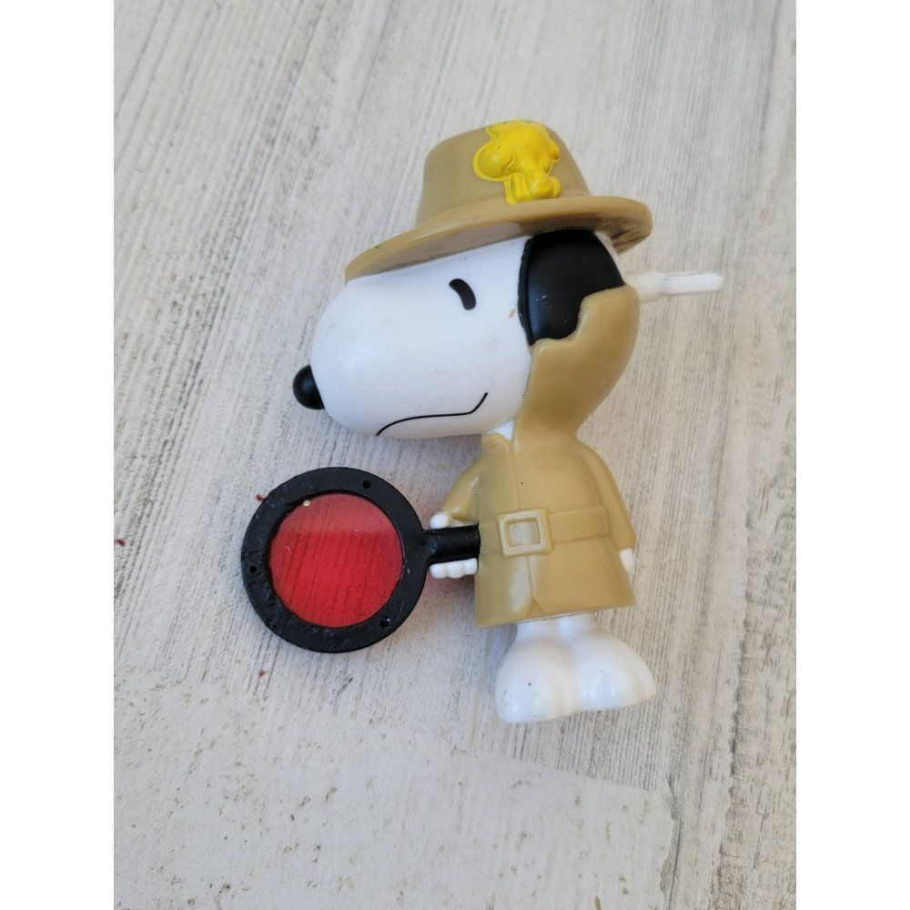 Detective Snoopy McDonald's 2018 Woodstock toy figure‎